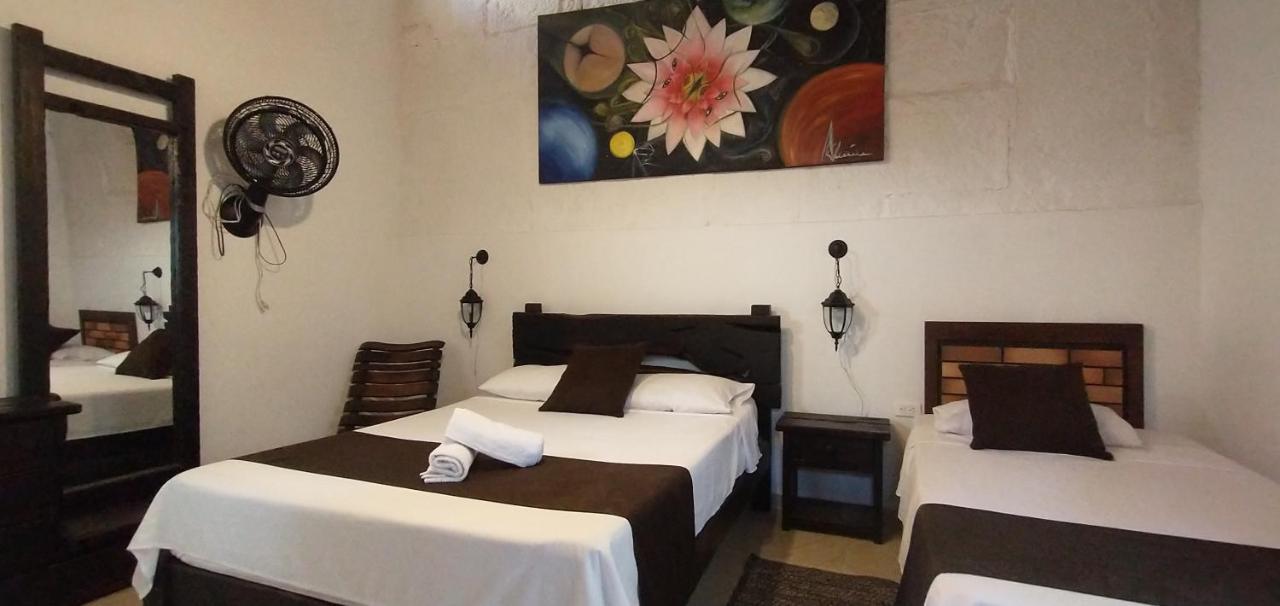 Santander Aleman Hostel サン・ヒル エクステリア 写真