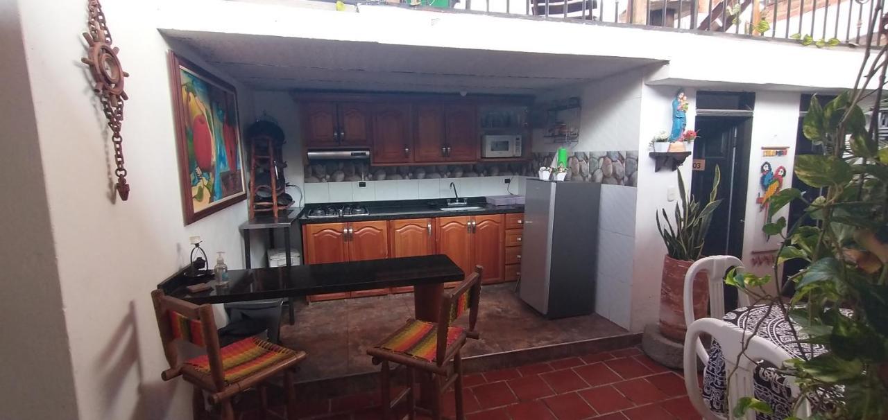 Santander Aleman Hostel サン・ヒル エクステリア 写真