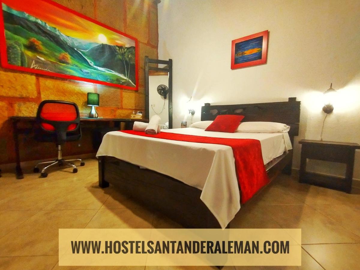 Santander Aleman Hostel サン・ヒル エクステリア 写真